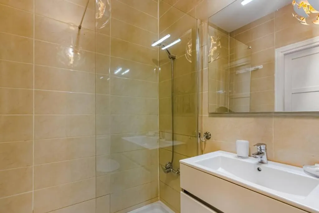 אדחה Ocean View Apartment In Orlando By Altamarhomes