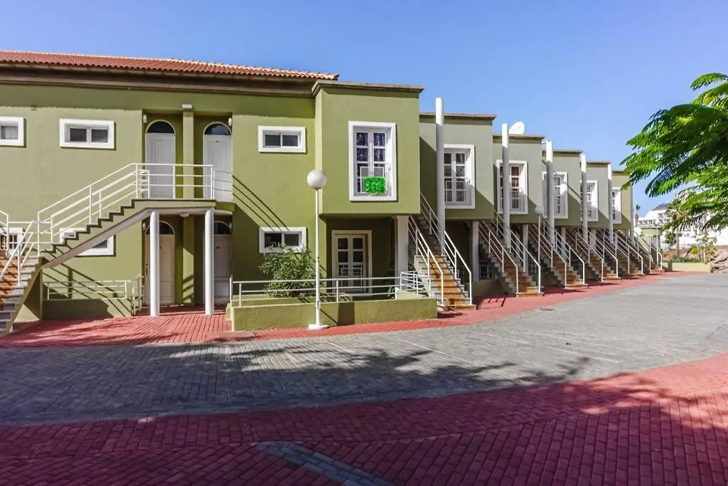 Ocean View Apartment In Orlando By Altamarhomes أذيخي
