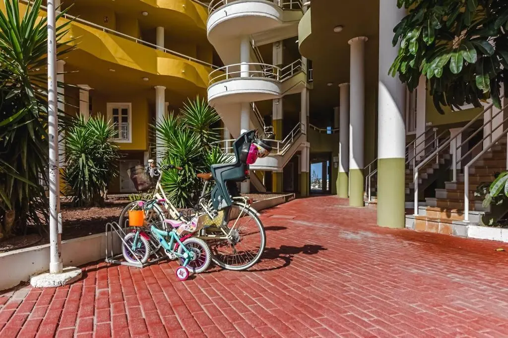 Ocean View Apartment In Orlando By Altamarhomes أذيخي 0*,  إسبانيا